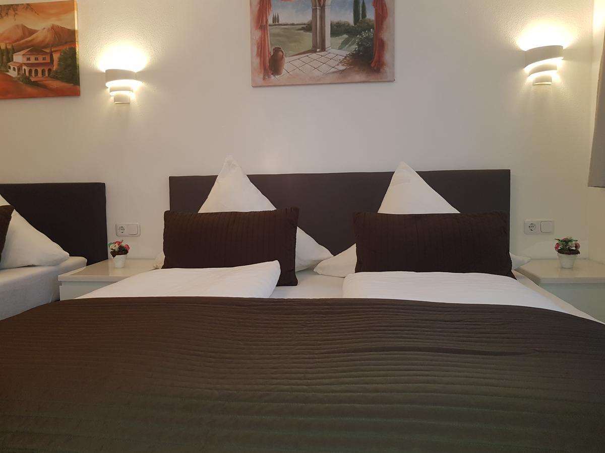 Fussen Apartments - West Apartments Экстерьер фото