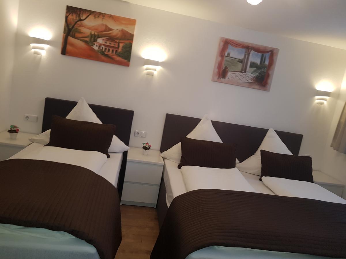 Fussen Apartments - West Apartments Экстерьер фото